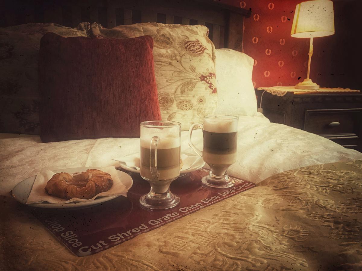 Mcmahon Guesthouse Лістоуел Екстер'єр фото